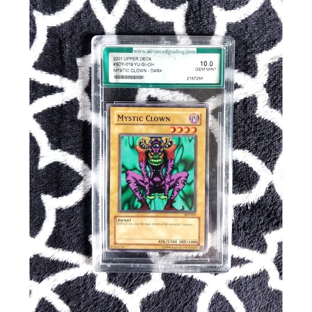 Yu-Gi-Oh Mystic Clown Gem Mint 10 #SDY-019